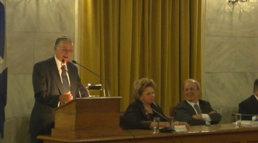 Σαράντος Καργάκος